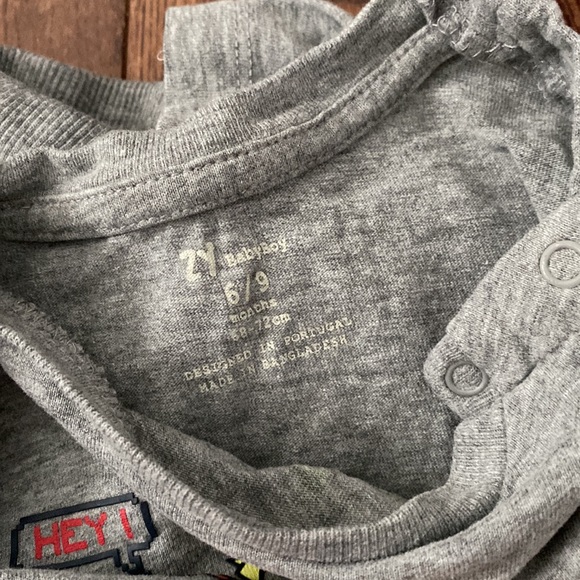 Dinosaur 6-9months long sleeve shirt with matching pants - Picture 3 of 4